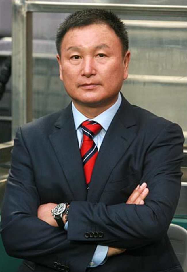 축구감독 허정무 논란 총정리 – 차범근과의 악연부터 마라도나 태권 축구까지